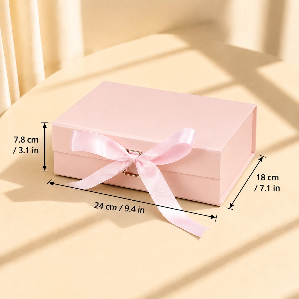 Pink small ribbon gift box with exterior dimensions: 24 x 18 x 7.8 cm (9.4 x 7.1 x 3.1 in).
